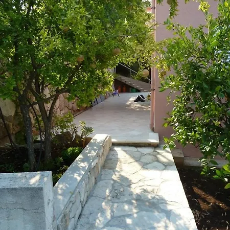 Apartman By The Sea Karbuni, Korcula - 16286 *